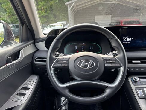 Used 2024 Hyundai Palisade SEL FWD image 31