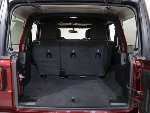 Used 2021 Jeep Wrangler Unlimited Sport image 21