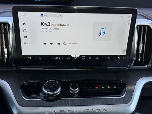 Certified 2025 Ford Expedition Max Platinum w/ Platinum Ultimate Package image 12