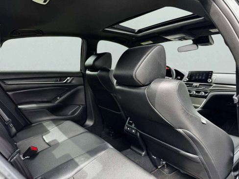 Used 2021 Honda Accord Sport image 39