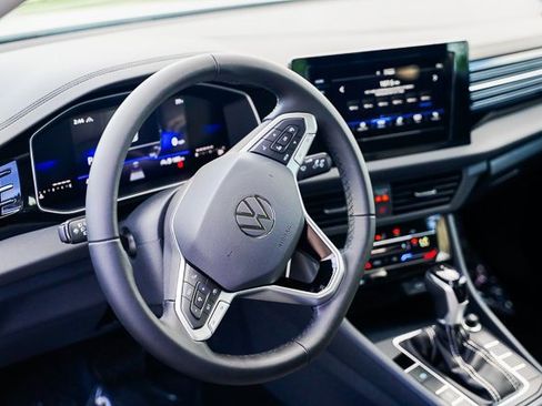 New 2025 Volkswagen Jetta S image 9