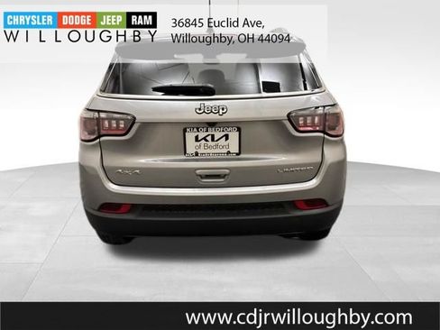 Used 2022 Jeep Compass Limited AWD/4WD image 6