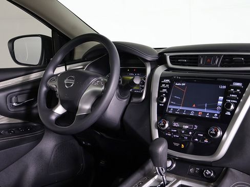 Used 2018 Nissan Murano S image 28