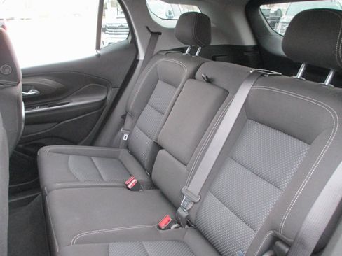 Used 2022 GMC Terrain SLE w/ Driver Convenience Package image 15