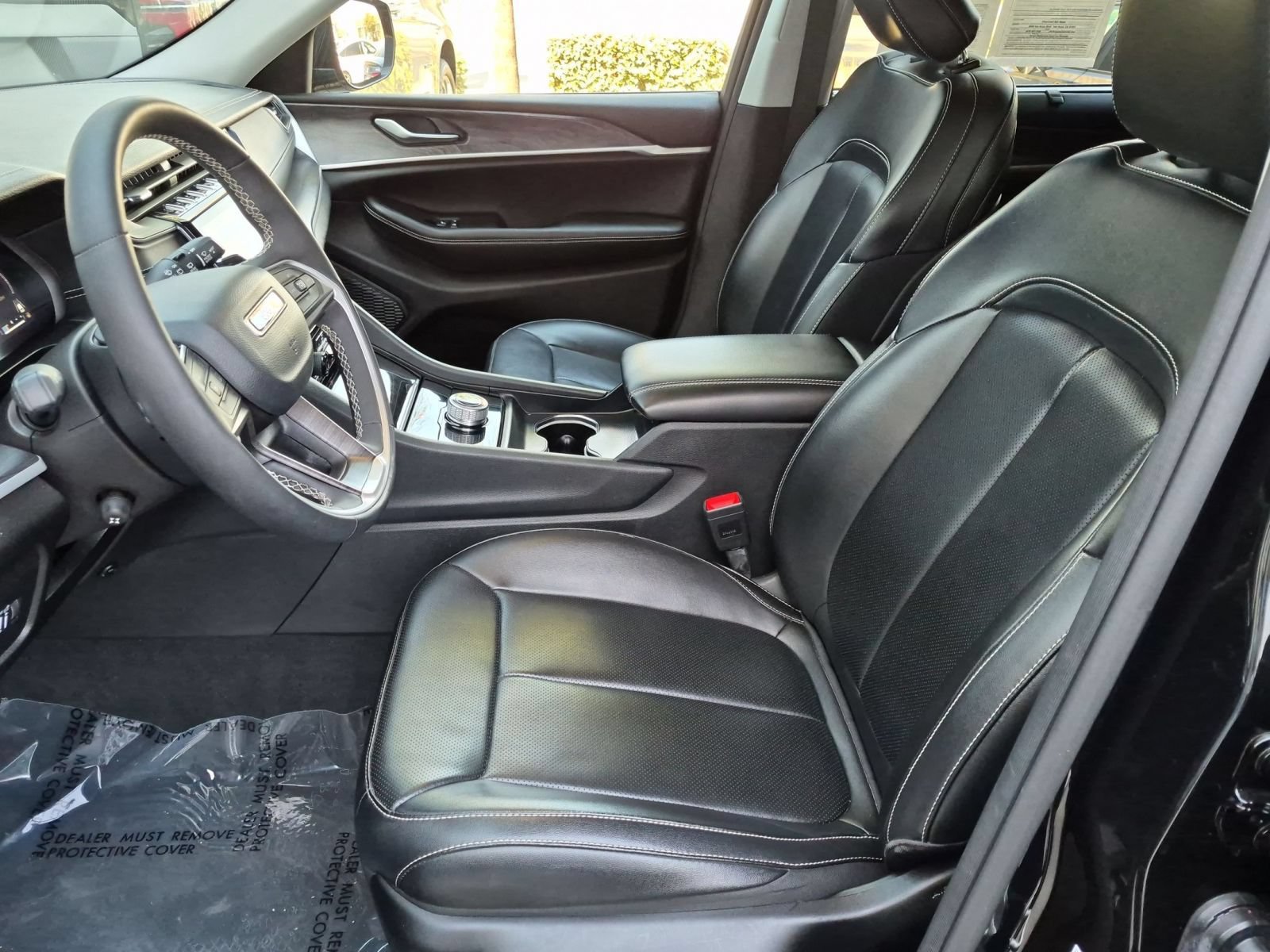 Used 2023 Jeep Grand Cherokee L Limited w/ Luxury Tech Group II RWD image 21