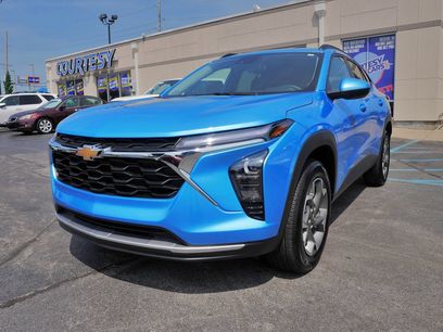 Used 2025 Chevrolet Trax LT w/ LT Convenience Package