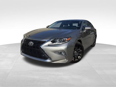 Used 2017 Lexus ES 350 w/ Premium Package image 9