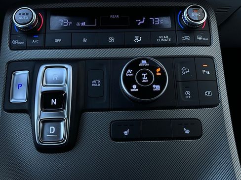 Used 2024 Hyundai Palisade SEL image 25