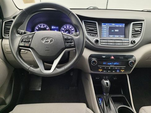 Used 2018 Hyundai Tucson Sport image 22