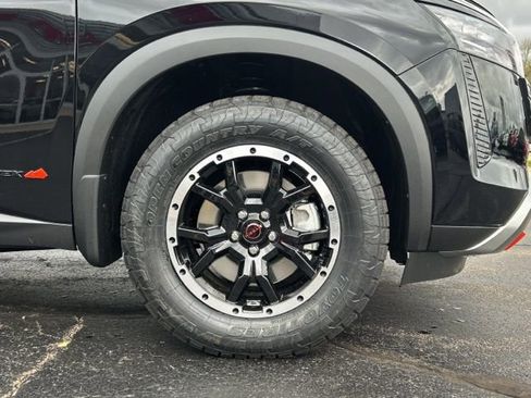 New 2026 Nissan Pathfinder Rock Creek AWD/4WD image 13