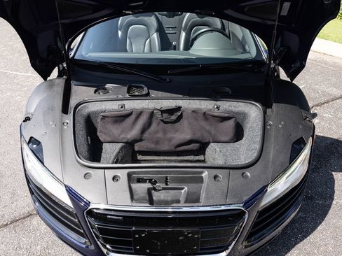 Used 2014 Audi R8 V8 w/ Convenience Package AWD/4WD image 53
