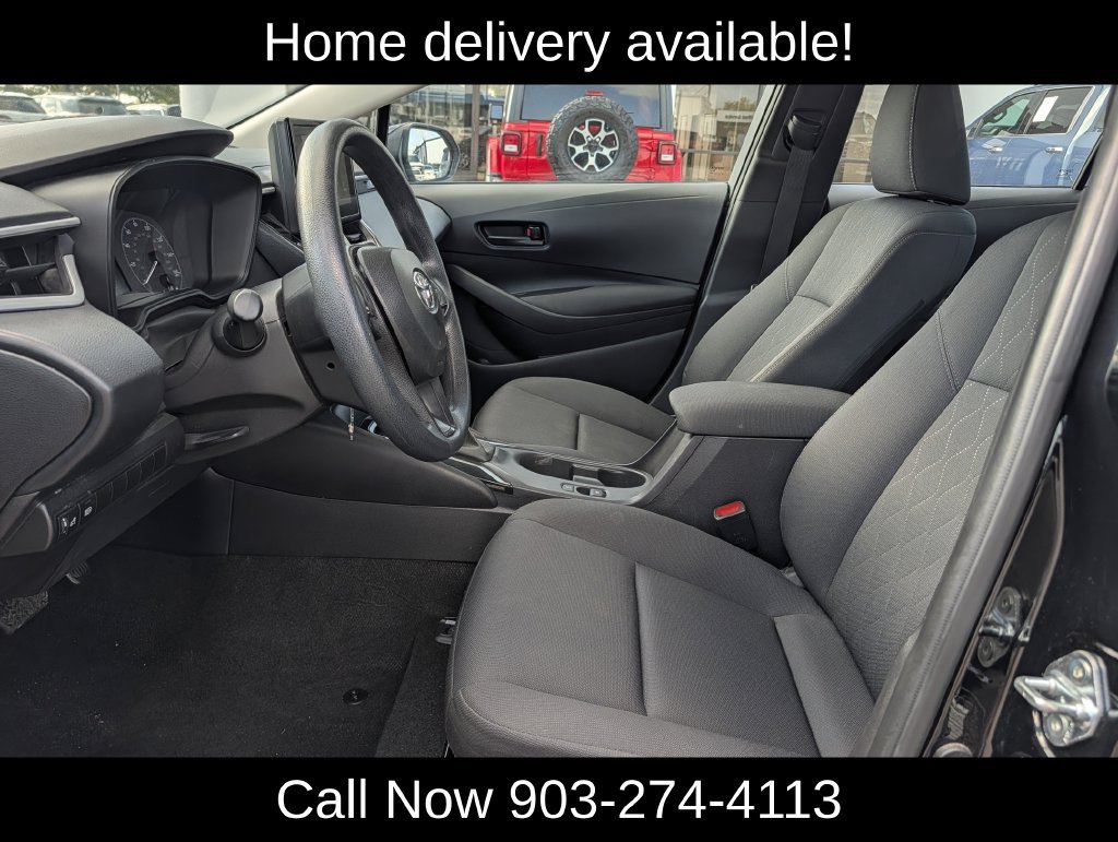 Used 2025 Toyota Corolla LE FWD image 28