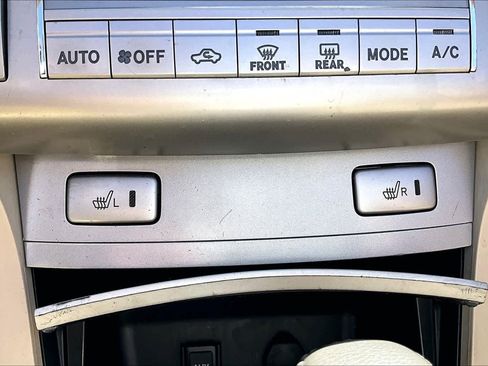 Used 2008 Toyota Solara SLE image 35