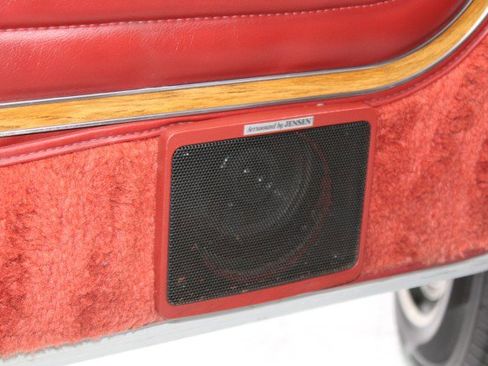 Used 1986 Jeep Grand Wagoneer image 60