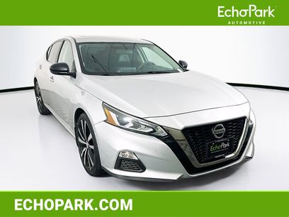 Used 2019 Nissan Altima 2.5 SR w/ SR Premium Package