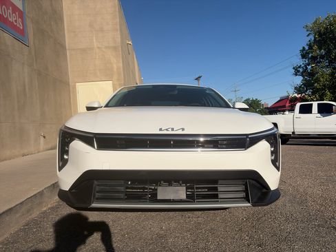 Used 2025 Kia K4 EX FWD image 10
