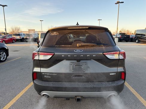 Certified 2020 Ford Escape Titanium image 3