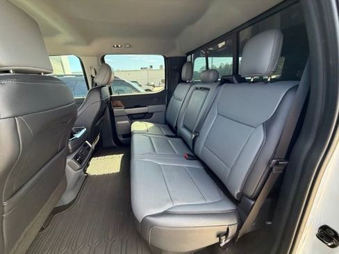 Used 2021 Ford F150 Lariat w/ Equipment Group 502A High image 17