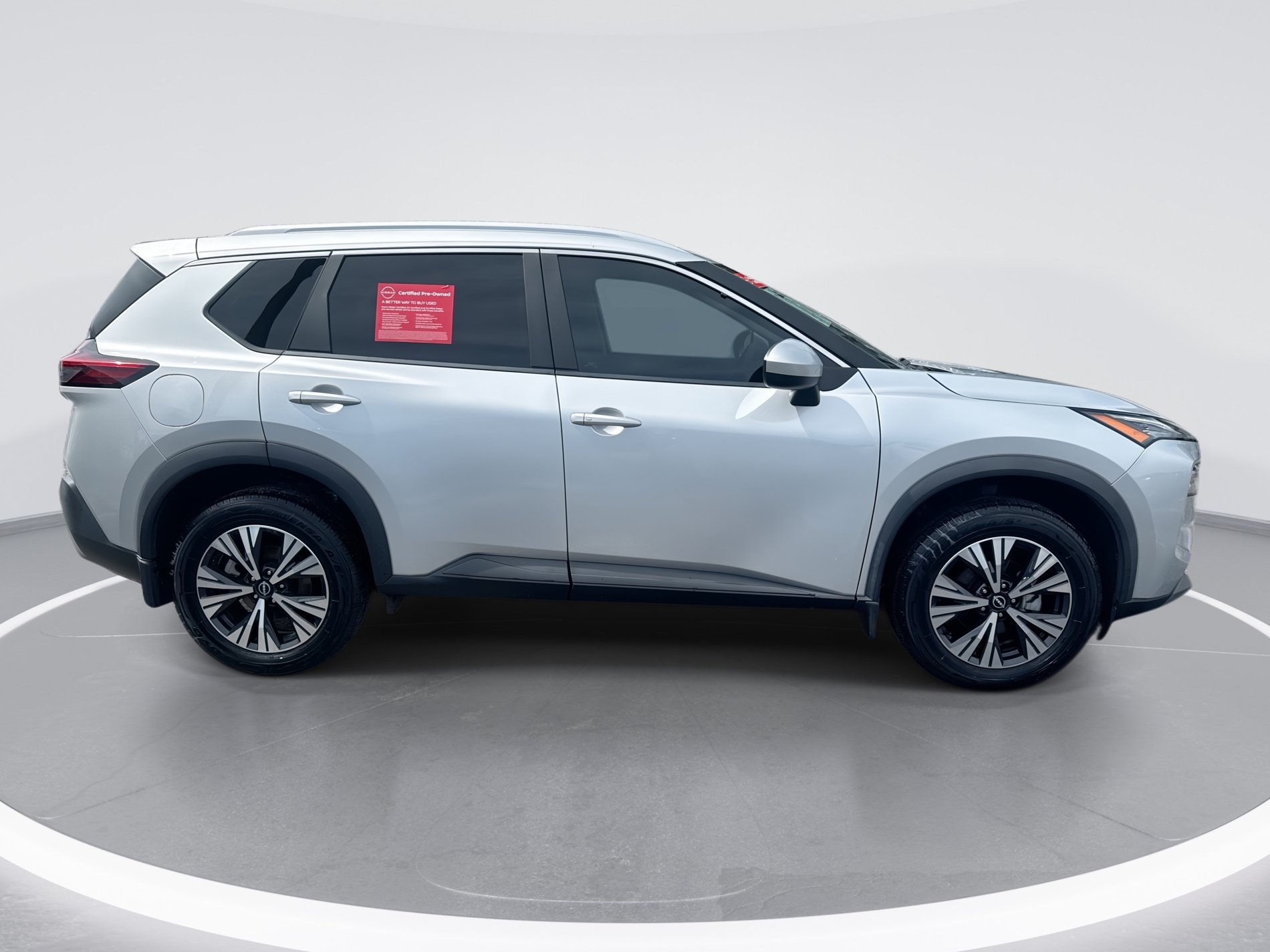 Certified 2023 Nissan Rogue SV w/ SV Premium B Package FWD image 3