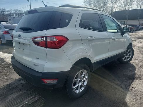 Certified 2022 Ford EcoSport SE image 6