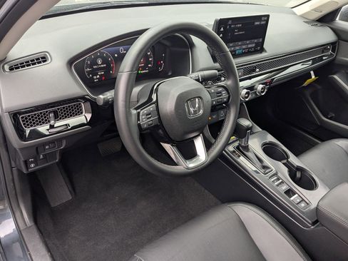 Used 2023 Honda Civic Touring image 16
