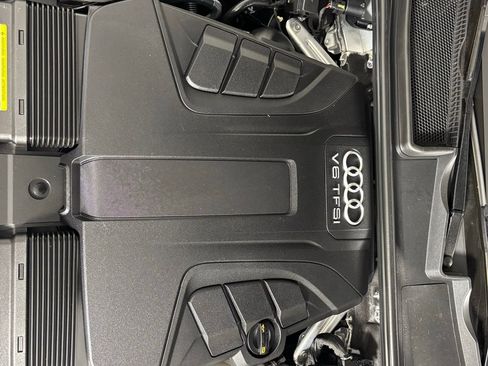 Used 2017 Audi Q7 3.0T Premium Plus AWD/4WD image 19