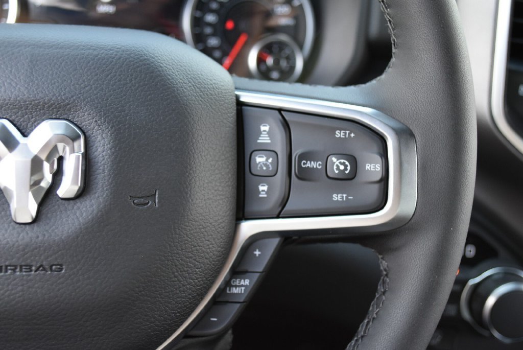 New 2026 RAM 1500 Big Horn AWD/4WD image 17