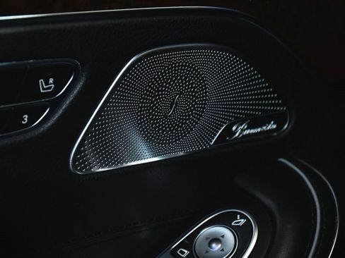 Used 2015 Mercedes-Benz S 63 AMG 4MATIC Coupe image 37