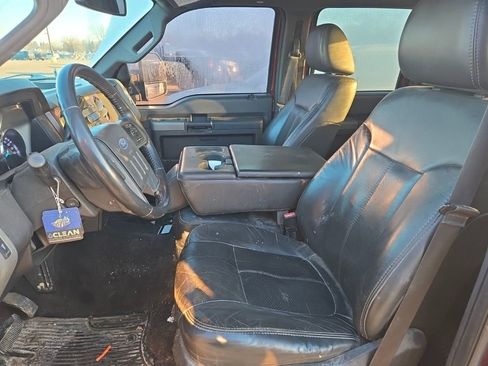 Used 2011 Ford F250 Lariat w/ Lariat Interior Pkg image 6