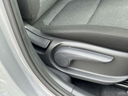 Used 2023 Hyundai Kona SE w/ Cargo Package image 37