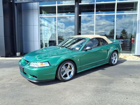 Used 1999 Ford Mustang Cobra image 2