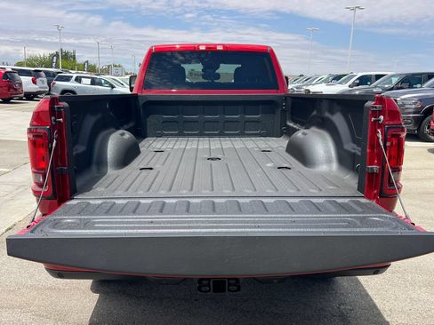 New 2026 RAM 3500 Big Horn AWD/4WD image 17