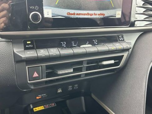 Used 2026 Toyota Camry LE FWD image 34