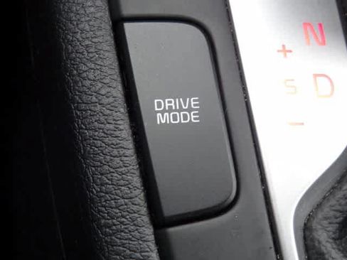 Used 2024 Kia Forte LXS FWD image 28
