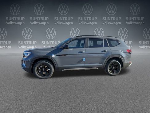 New 2025 Volkswagen Atlas Peak Edition SE image 35