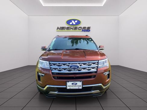 Used 2018 Ford Explorer Limited w/ Equipment Group 301A AWD/4WD image 2