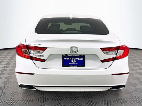 Used 2018 Honda Accord LX image 6