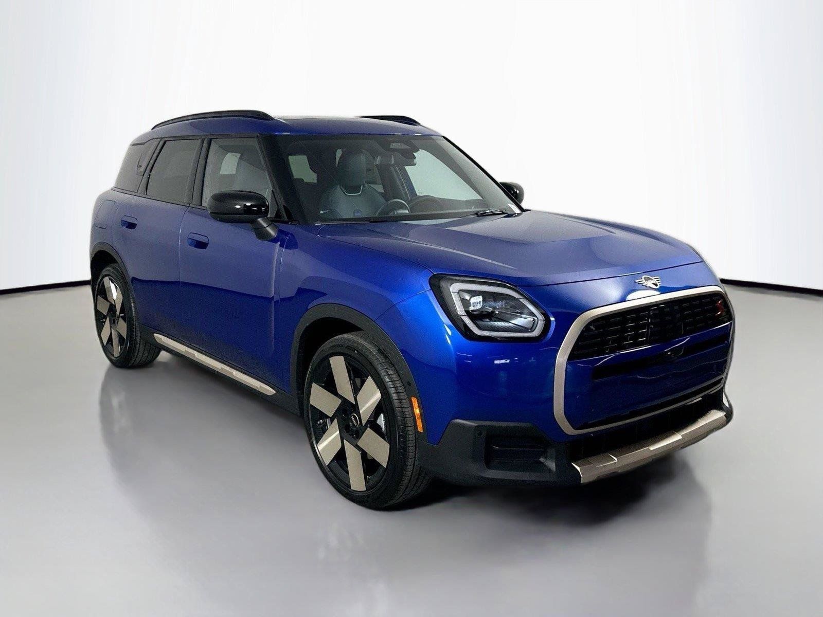 Used 2025 MINI Cooper Countryman S AWD/4WD image 3