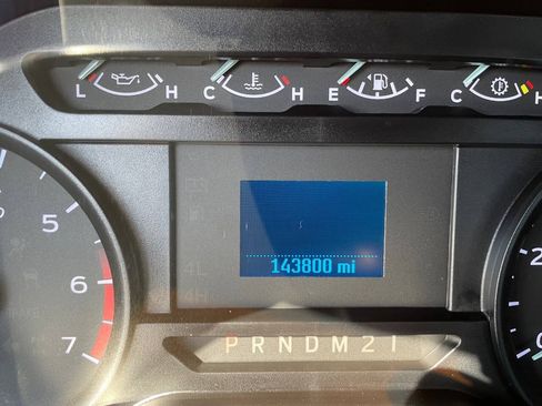 Used 2020 Ford F250 XL w/ Power Equipment Group RWD image 11