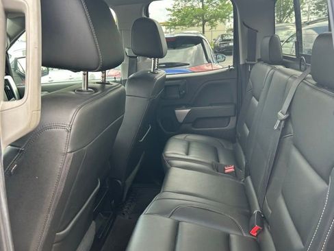 Used 2018 Chevrolet Silverado 1500 LTZ Z71 AWD/4WD image 6