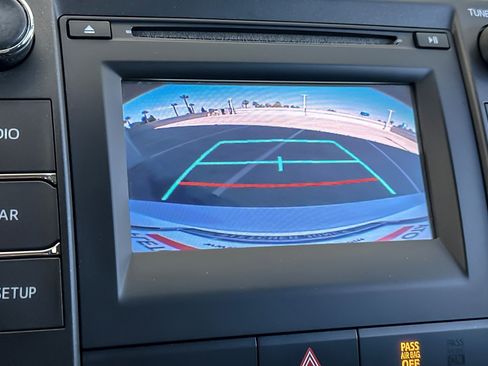 Certified 2016 Toyota Camry SE FWD image 17