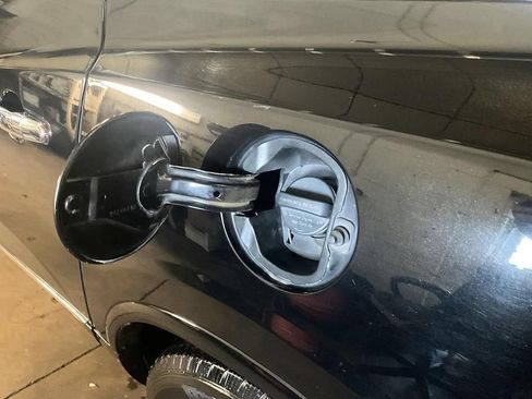 Used 2017 Buick Enclave Leather w/ Enclave Sport Touring Edition AWD/4WD image 28