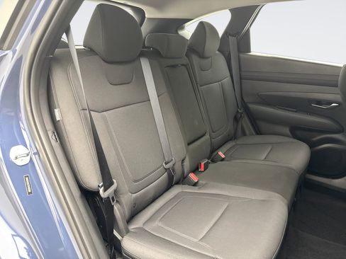 Used 2025 Hyundai Tucson SE FWD image 17