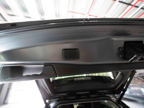 Used 2019 Toyota RAV4 XLE w/ Convenience Package AWD/4WD image 29