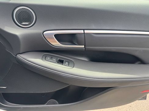 Used 2023 Hyundai Sonata Limited w/ Cargo Package FWD image 31