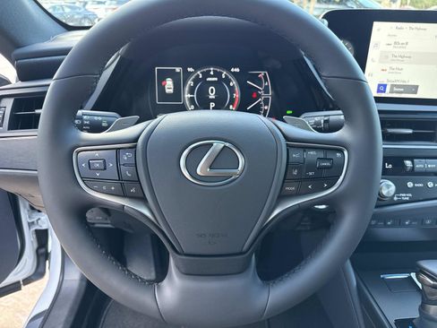 New 2025 Lexus ES 350 w/ Premium Package image 26