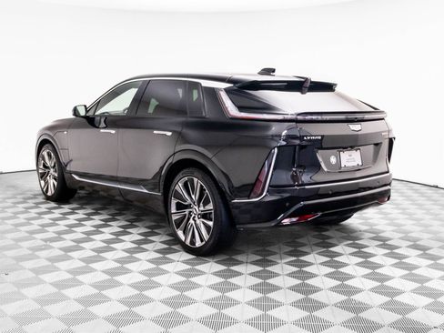 Certified 2026 Cadillac Lyriq Signature Luxury w/ Nappa Leather Package AWD/4WD image 3