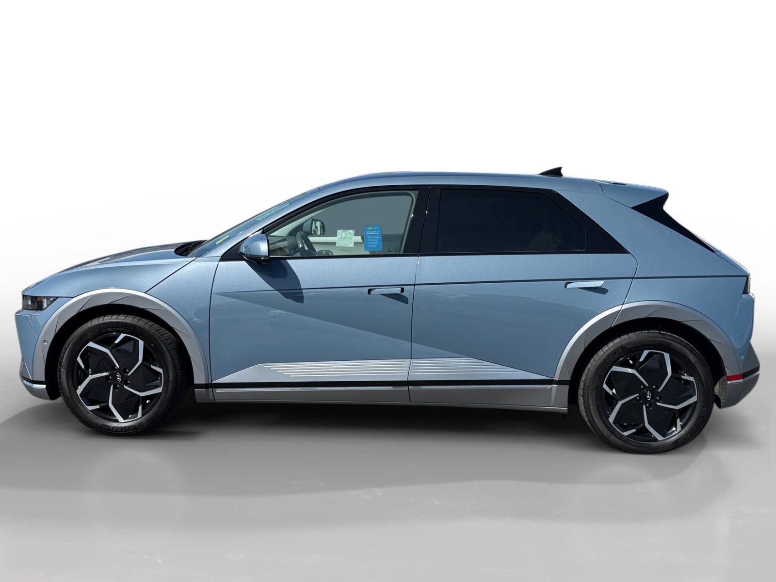 Used 2024 Hyundai Ioniq 5 Limited RWD image 2