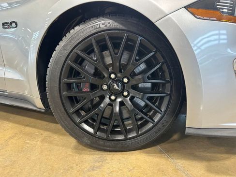 Used 2020 Ford Mustang GT Premium w/ GT Performance Package RWD image 10