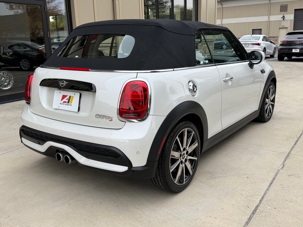 Used 2024 MINI Cooper S FWD image 9